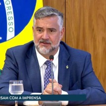 'Vamos mensurar o estrago quando a água descer', diz ministro de Lula - Reprodução/Youtube
