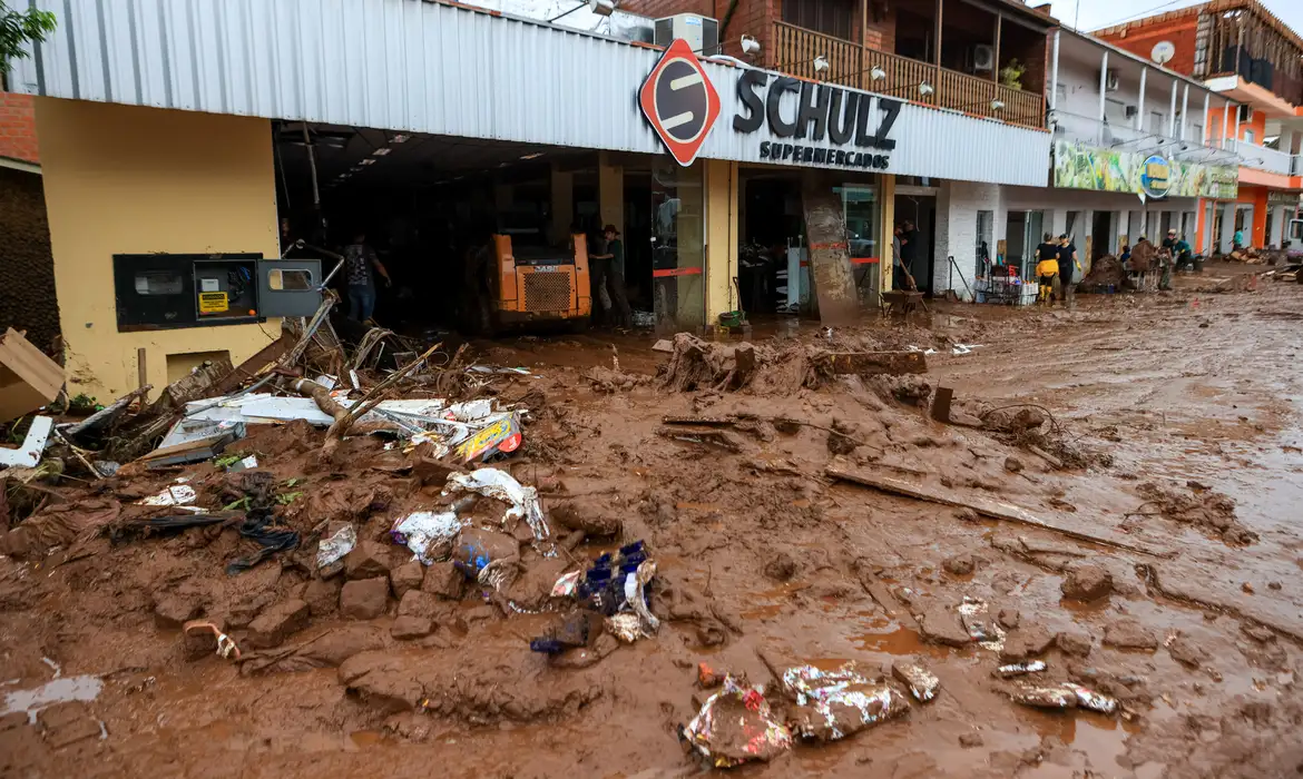 Saiba como doar para vítimas de chuvas no Rio Grande do Sul -  (crédito: EBC)