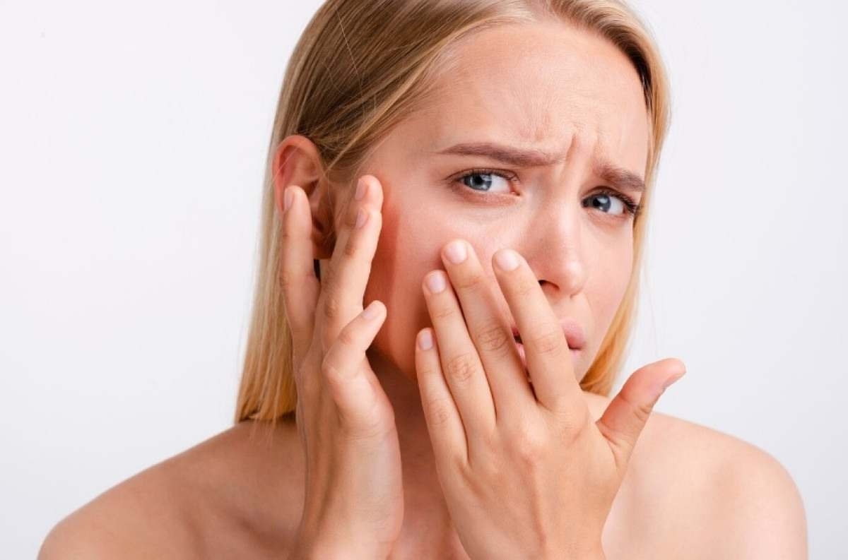 Celulite no rosto? Entenda como a infecção bacteriana traz riscos à saúde