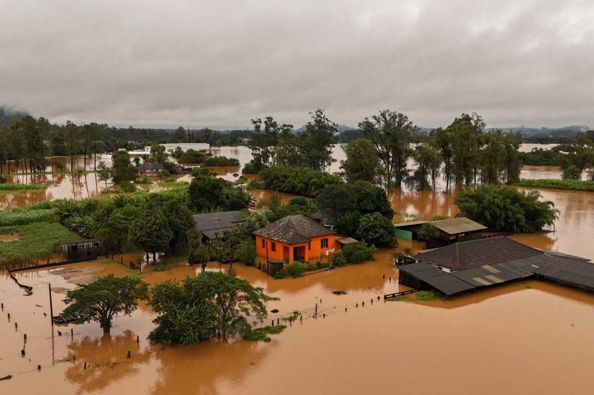 Sobe para 31 número de mortos em temporais do Rio Grande do Sul