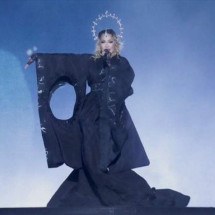 Madonna faz show histórico na Praia de Copacabana - Reprodução/Rede Globo