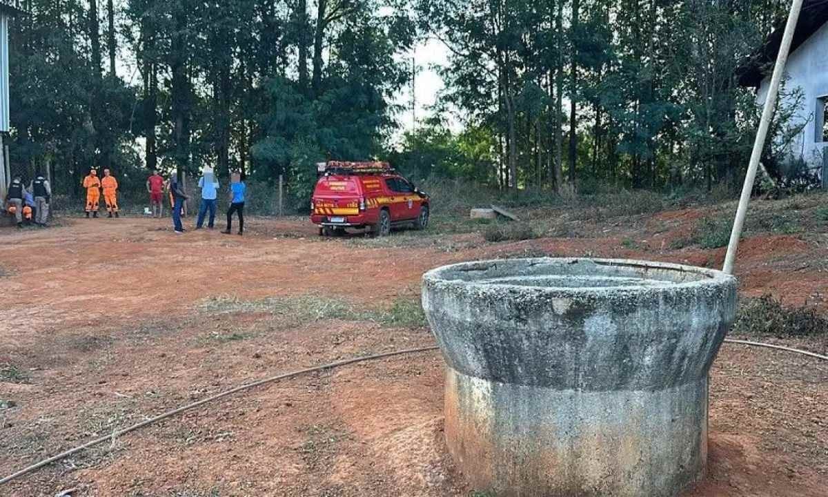 Sepultamento dos trabalhadores mortos em fosso de fazenda será neste sábado