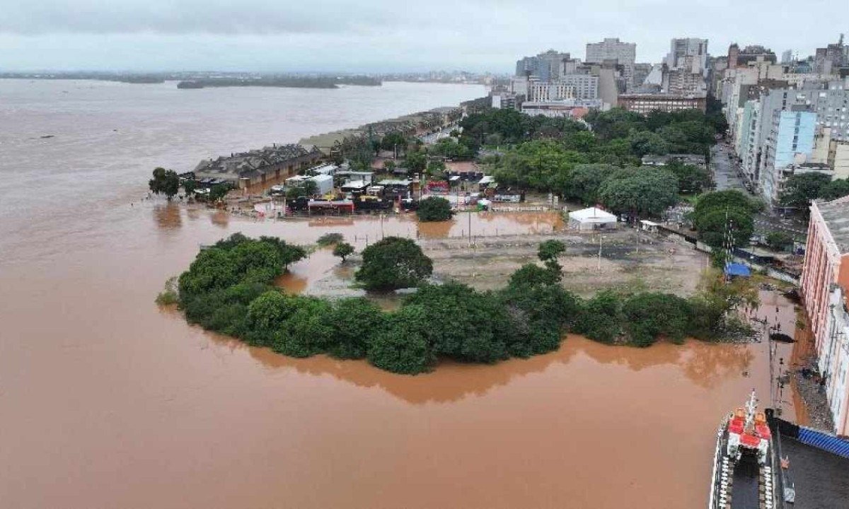 Defesa Civil alerta para inundação severa na região metropolitana de Porto Alegre, além de risco para moradores no entorno do rio Uruguai -  (crédito: Gilvan Rocha/Agência Brasil)