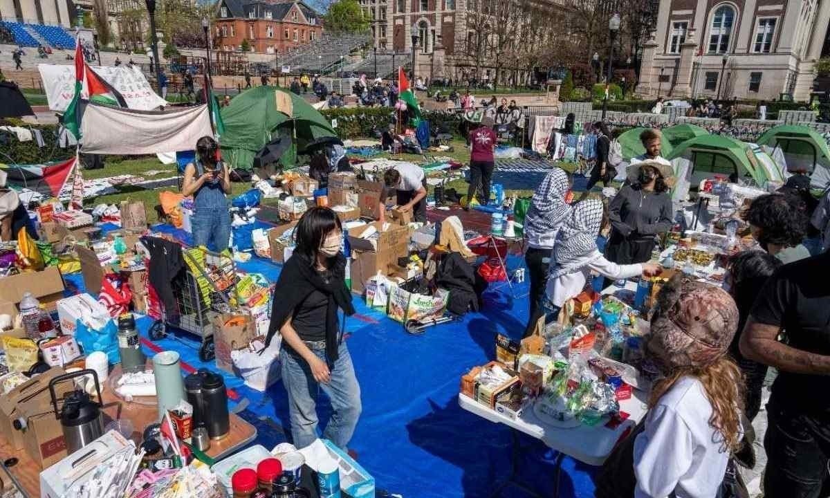 Columbia cancela cerimônia de formatura após protestos contra guerra em Gaza -  (crédito: Reprodução/AFP)