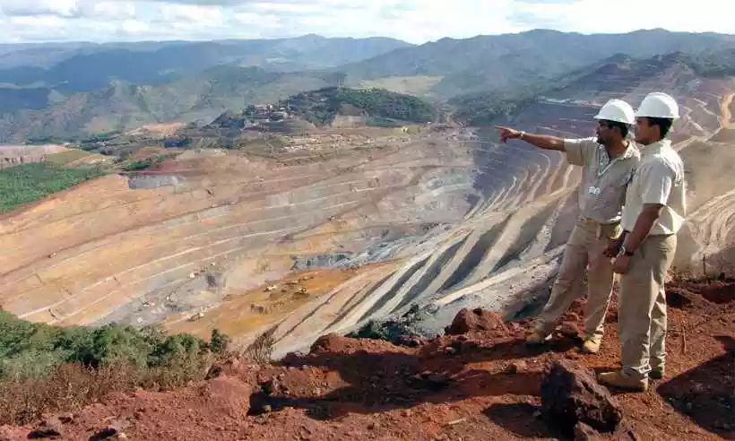 Pessoas atingidas por danos provocados por barragem começam a receber reparação em Barão de Cocais
 -  (crédito: Leo Tavares/Divulgação)