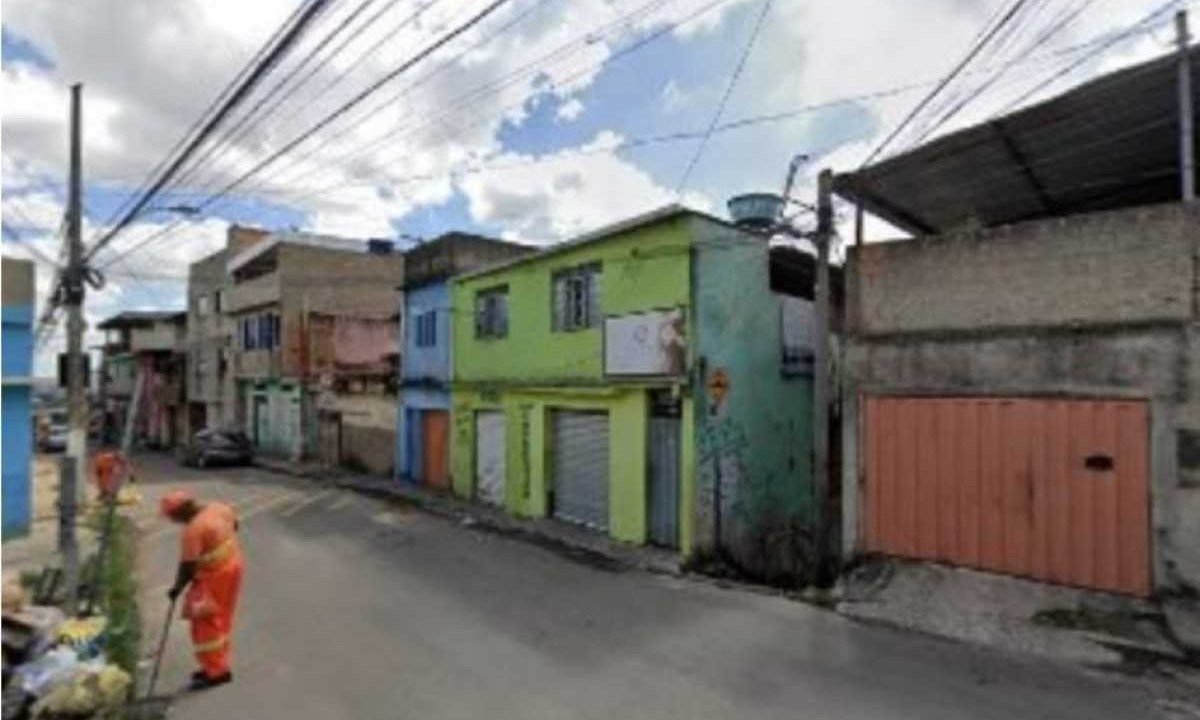 O corpo do jovem de 16 anos foi encontrado dentro do freezer de um bar em BH em setembro de 2021 -  (crédito: Google Maps)