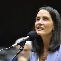 Família de deputada que morreu irá receber R$ 1,5 mi dos outros 512 parlamentares - Zeca Ribeiro/Câmara dos Deputados