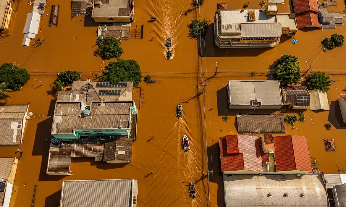 Mortos em tragédia no RS sobem para 90; afetados passam de 1,3 milhão