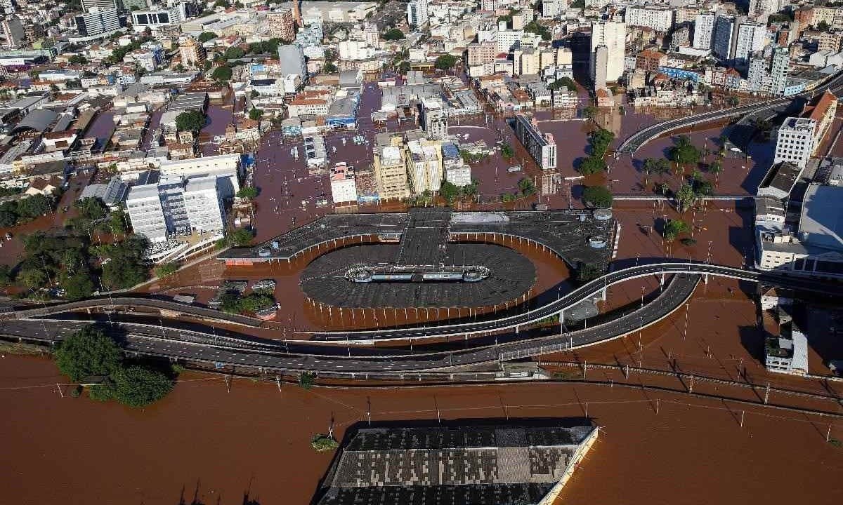 Número de mortos pelas enchentes no Rio Grande do Sul chegou a 90 vítimas segundo a defesa civil -  (crédito: DUDA FORTES)