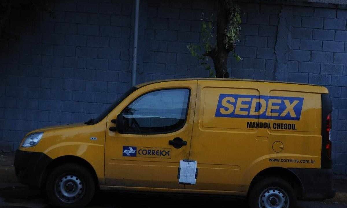 Correios transportarão de forma gratuita doações destinadas aos atingidos pelas enchentes no Rio Grande do Sul -  (crédito: Gladyston Rodrigues/EM/D.A Press)