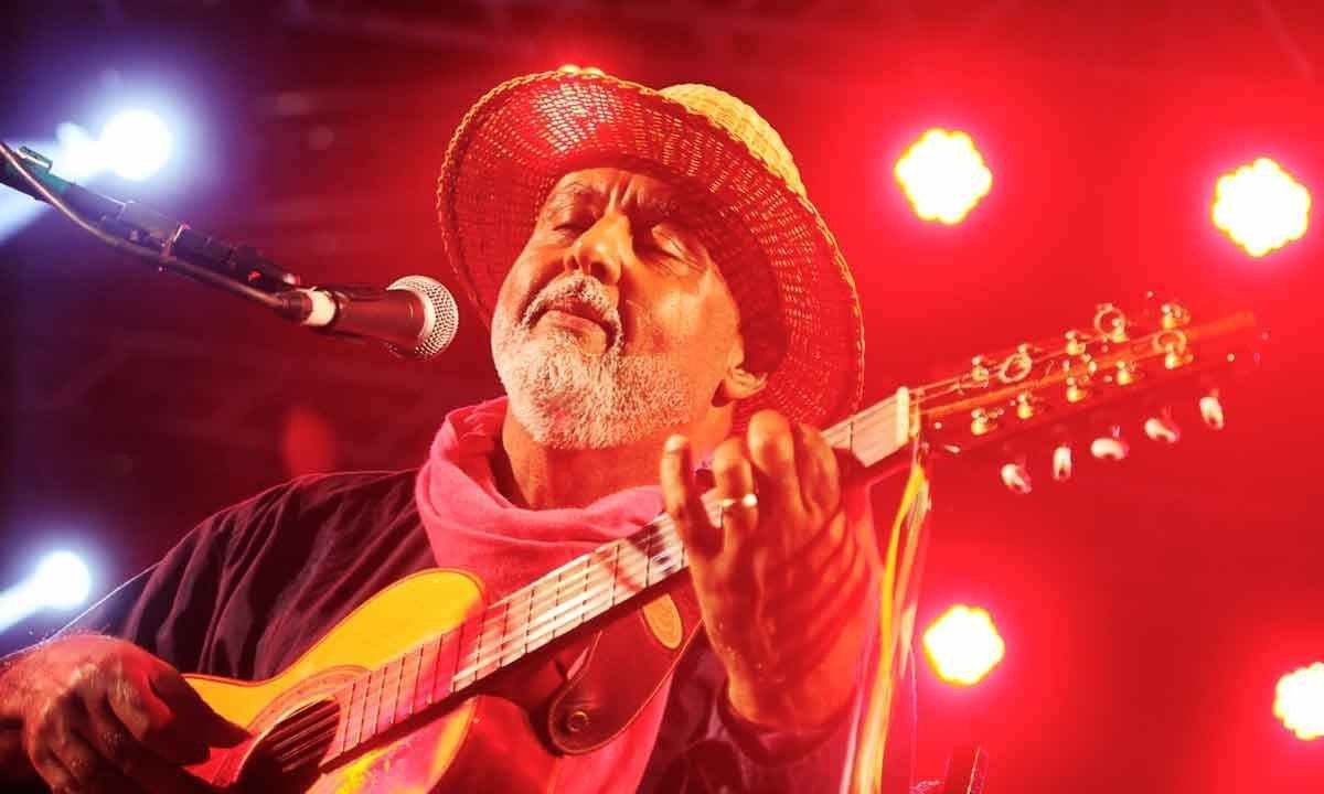 Violeiro Wilson Dias estará no show de hoje: ‘O coração do brasileiro bate no ritmo da viola’ -  (crédito: Élcio Paraíso/Bendita/Divulgação)