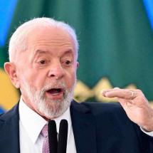 Pesquisa: avaliações positiva e negativa do governo Lula empatam em 33% - EVARISTO S&Aacute;/AFP