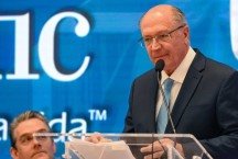 Alckmin visita Minas Gerais e participa de inauguração em Contagem