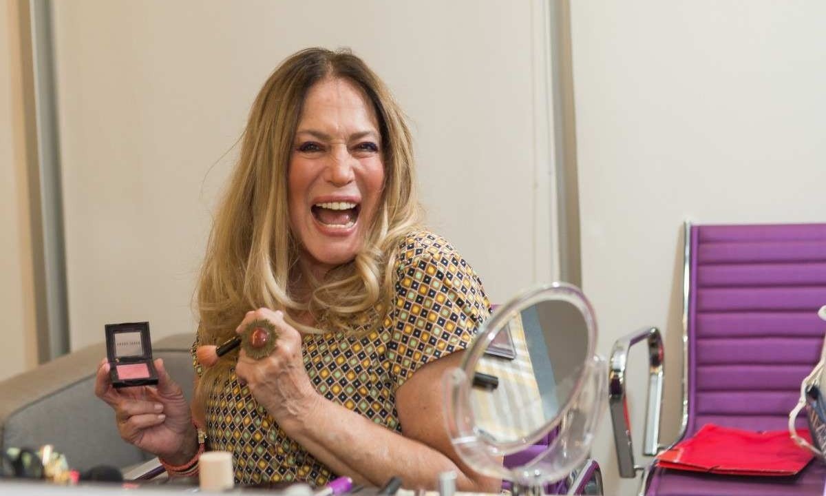 Suzana Vieira, na estreia de Shirley Valentine, em 2023
       -  (crédito:  Ronny Santos/Folhapress)