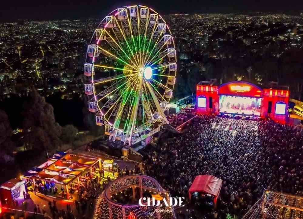 Cidade Junina afirma BH como destino turístico nas festas de São João - Letreiro de Hollywood -  Caleb George/Wikimédia Commons