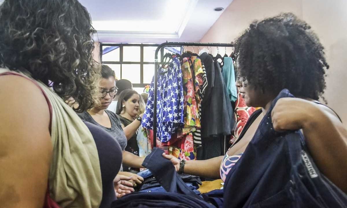 Campanha recebe roupas plus size para doar para os afetados pelas chuvas no Rio Grande do Sul  -  (crédito: Flickr/Reprodução)