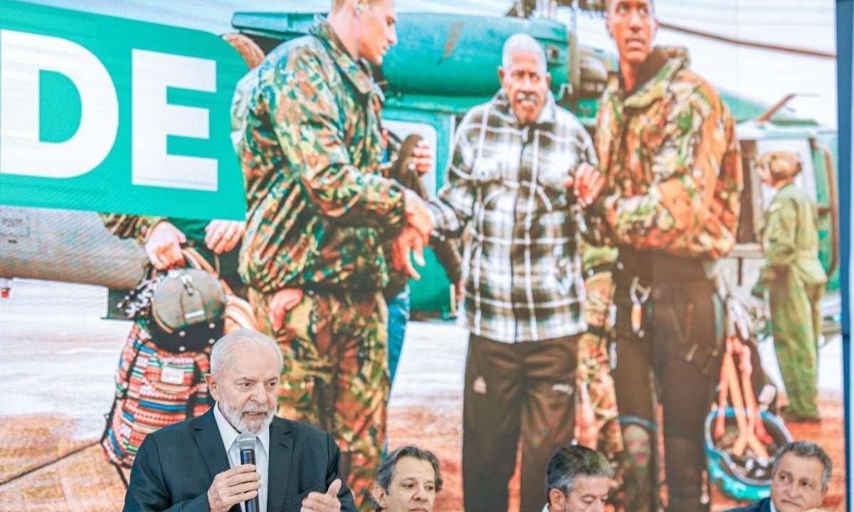 Presidente Luiz Inácio Lula da Silva anunciou medidas emergenciais para resgate a vítimas afetadas pela enchente no Rio Grande do Sul -  (crédito: Ricardo Stuckert / PR)