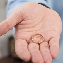 Mulheres têm preferência por homens casados, diz pesquisa - Freepik