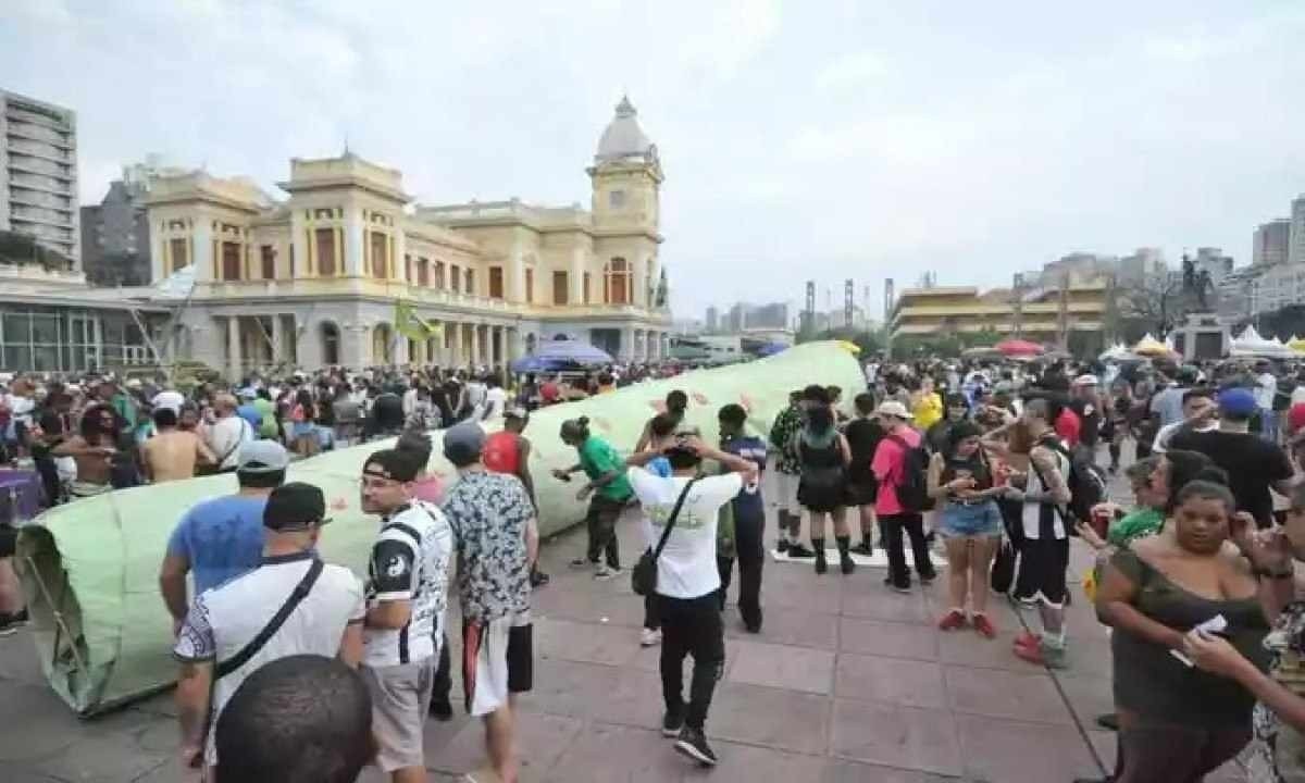 Manifestantes na Marcha da Maconha de 2023 -  (crédito: Gladyston Rodrigues/EM/DA. Press)