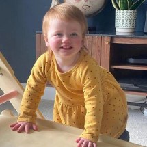 Terapia genética faz menina nascida surda escutar pela primeira vez - BBC