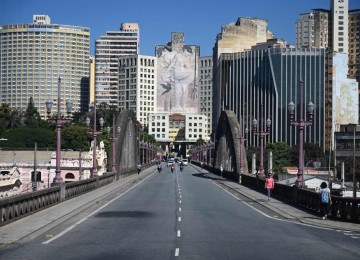 Onda de calor atinge cidades mineiras até terça-feira -  (crédito: Leandro Couri/EM/DA)