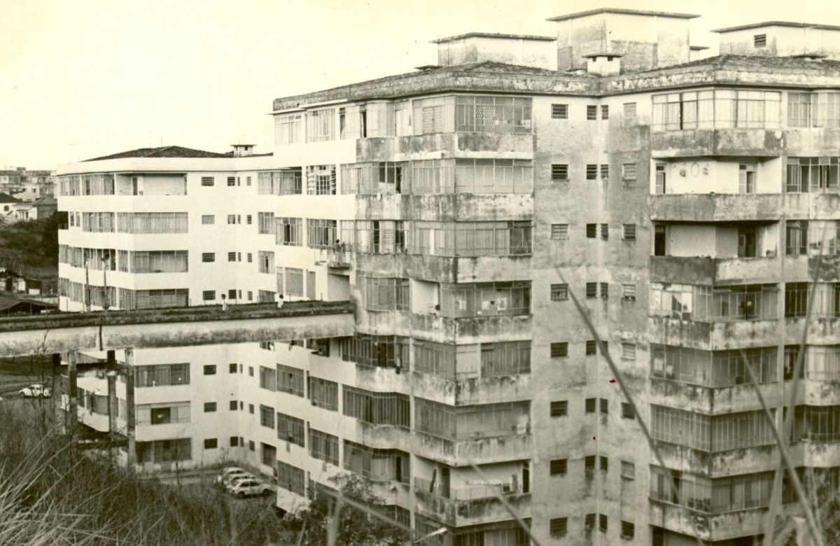 Foto sem data mostra vista parcial dos edificios Oito e Dez do conjunto IAPI-Arquivo EM