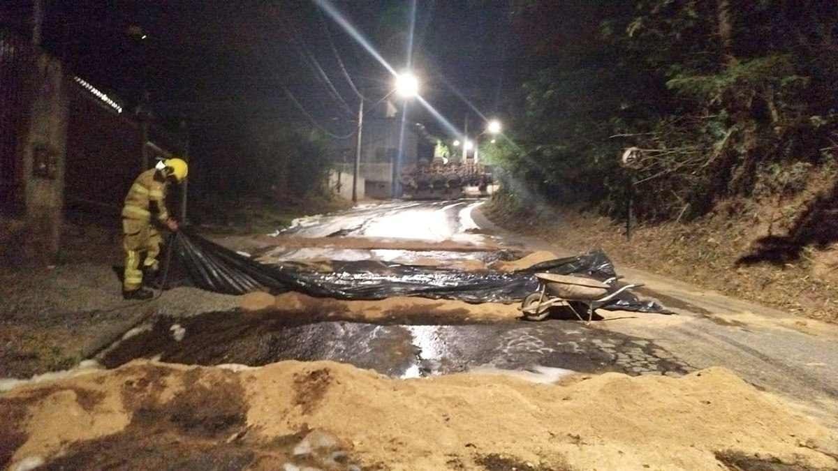 Prédios, casas e galpões são evacuados por vazamento de combustível em MG