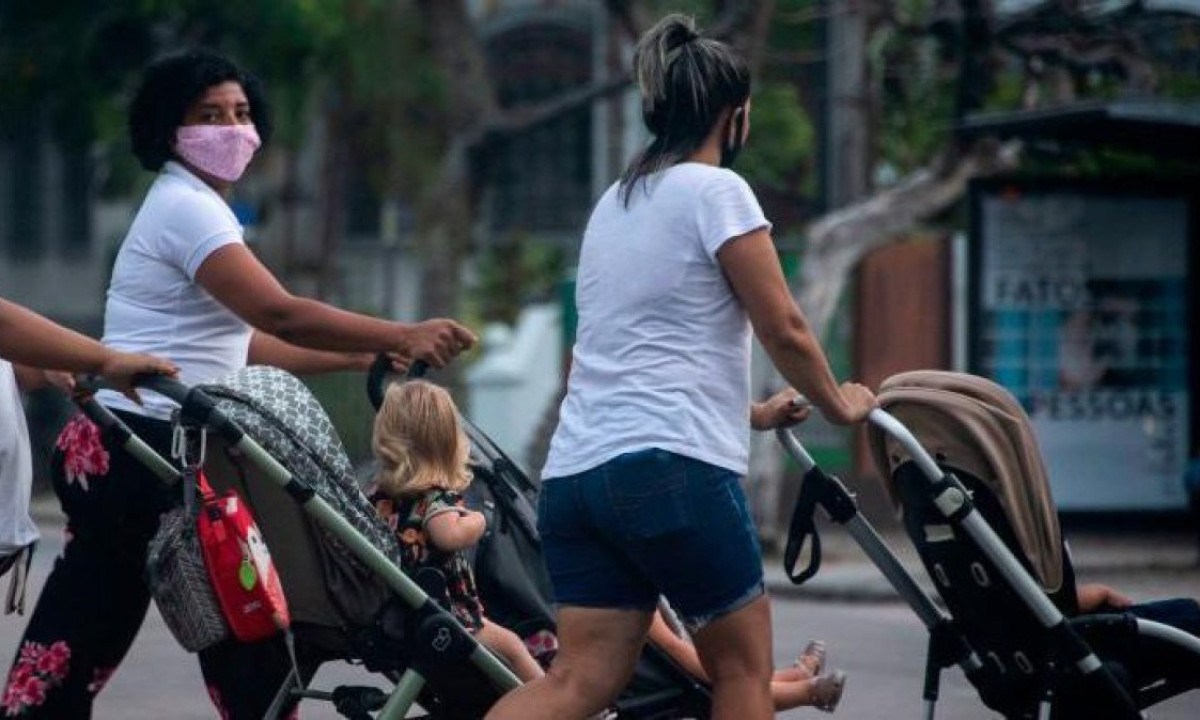 Psicanalista aponta para mudanças positivas trazidas pela guarda compartilhada -  (crédito: Getty Images)