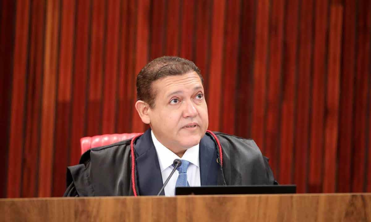 Nunes Marques dá 5 dias para PGR e AGU se manifestarem sobre suspensão do X