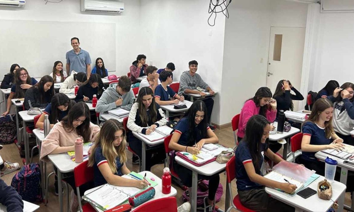 Alunos do Ensino Médio do colégio e pré-vestibular Determinante -  (crédito: Divulgação)