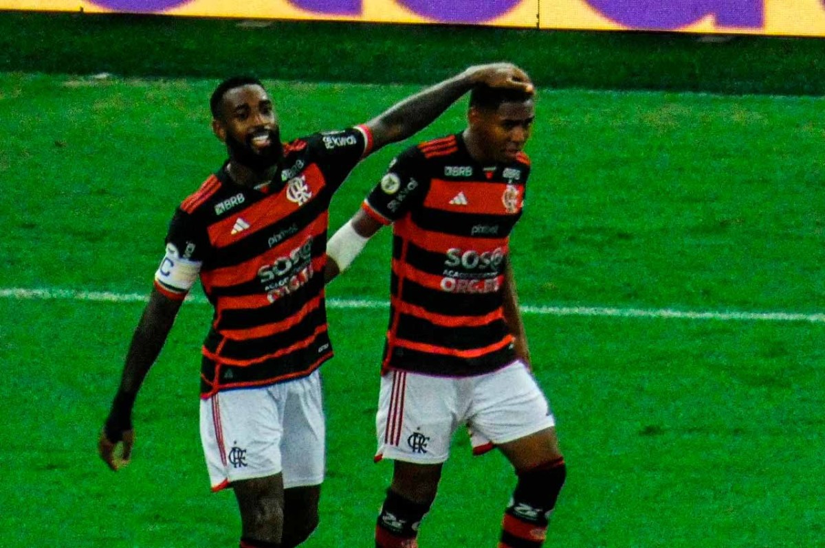 Lorran celebra gol, detalhe parceria com Gerson e explica comemoração