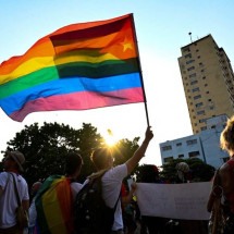 Violência e assédio contra pessoas LGBTQ atingem 'novo pico' na Europa - YAMIL LAGE / AFP