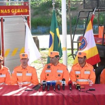 Equipe de bombeiros de Minas auxiliou no resgate de 1.313 pessoas no RS - Leandro Couri/EM/DA.Press.Brasil.MG.Belo Horizonte