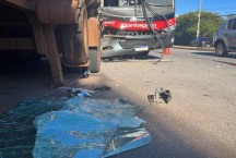 Veja imagens do acidente entre ônibus e carreta no Barreiro, em BH