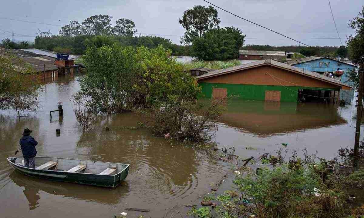 Um dos projetos dos mineiros torna obrigatória a elaboração de planos estaduais e municipais de ação climática dentro de um prazo máximo de quatro anos