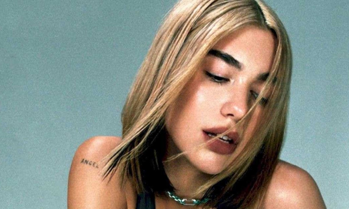 Dua Lipa tem a maior semana de estreia para uma mulher britânica -  (crédito: Foto: Reprodução / Instagram / @dualipa)