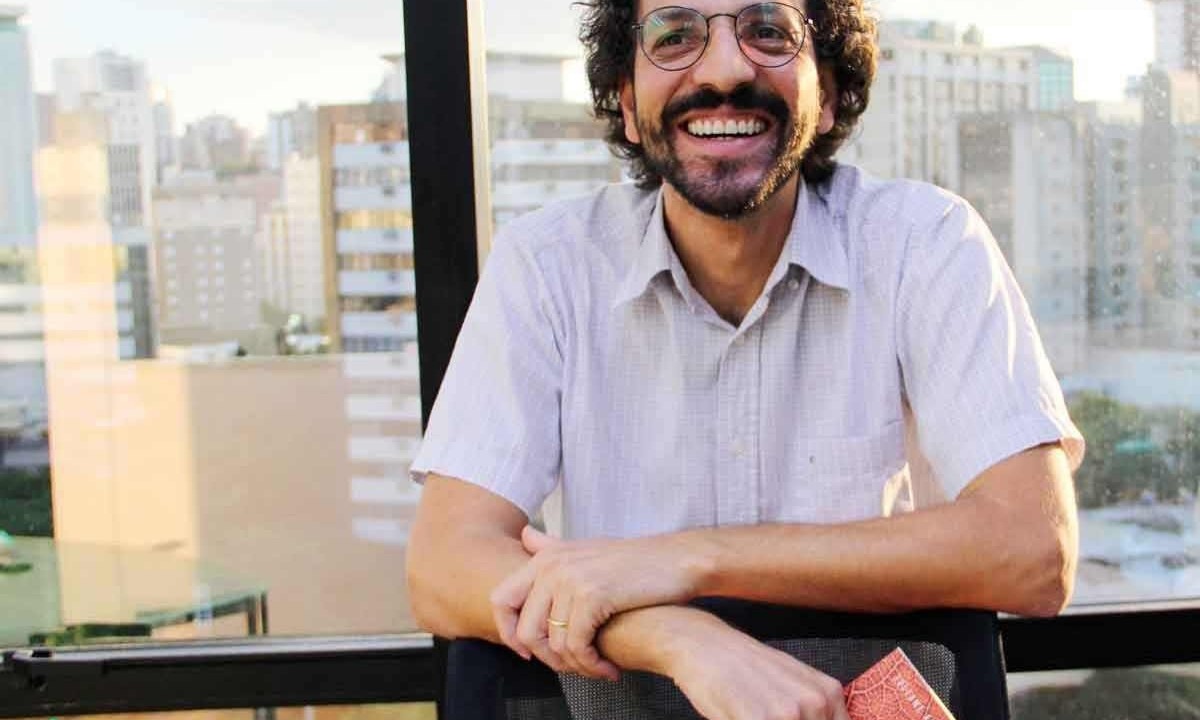 Lucas Maroca, editor-chefe da Crivo Editorial, afirma que editoras mineiras terão um lugar coletivo para divulgar suas obras  na plataforma -  (crédito: Agência Unick/divulgação)