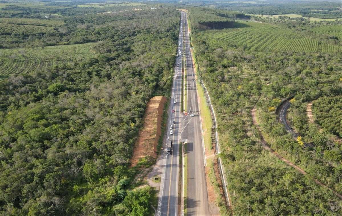 BR-135 será interditada por duas horas para detonação de rochas; veja local