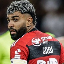 Flamengo pune Gabigol após suposta foto com camisa do Corinthians - Gilvan de Souza / CRF