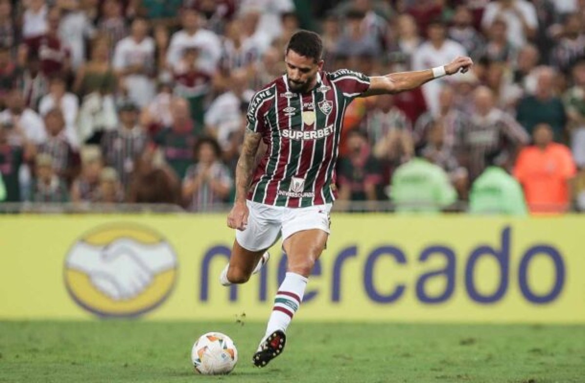 Renato Augusto analisa cobranças de torcedores do Fluminense: ‘Extremamente natural’