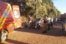 Batida entre carro e moto em MG deixa homem ferido e com fratura na perna 