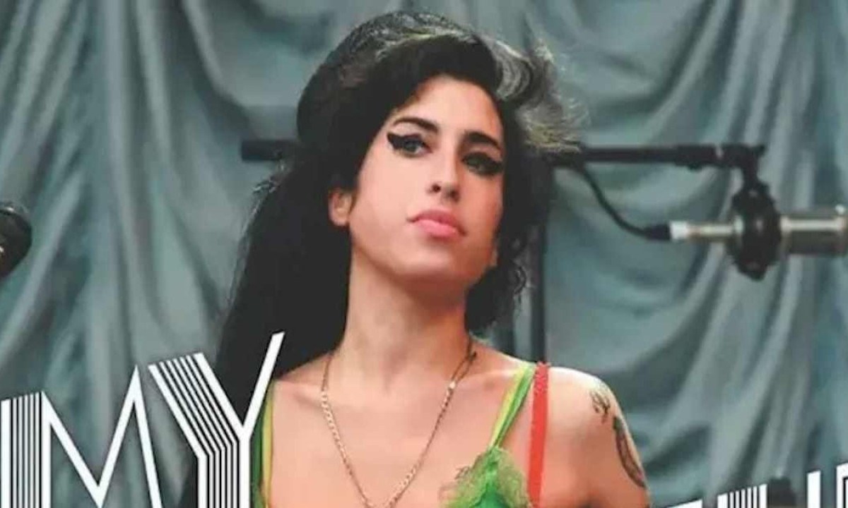 "Back to Black" narra a história de Amy Winehouse  -  (crédito: Foto: Universal Music)