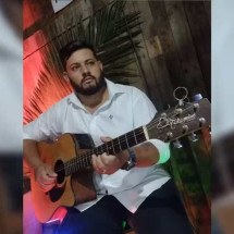 Cantor sertanejo morre em acidente de carro  - REDES SOCIAIS/REPRODUÇÃO