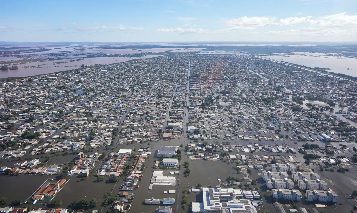 Adaptação das cidades à crise climática exige mudança de paradigma -  (crédito: EBC)