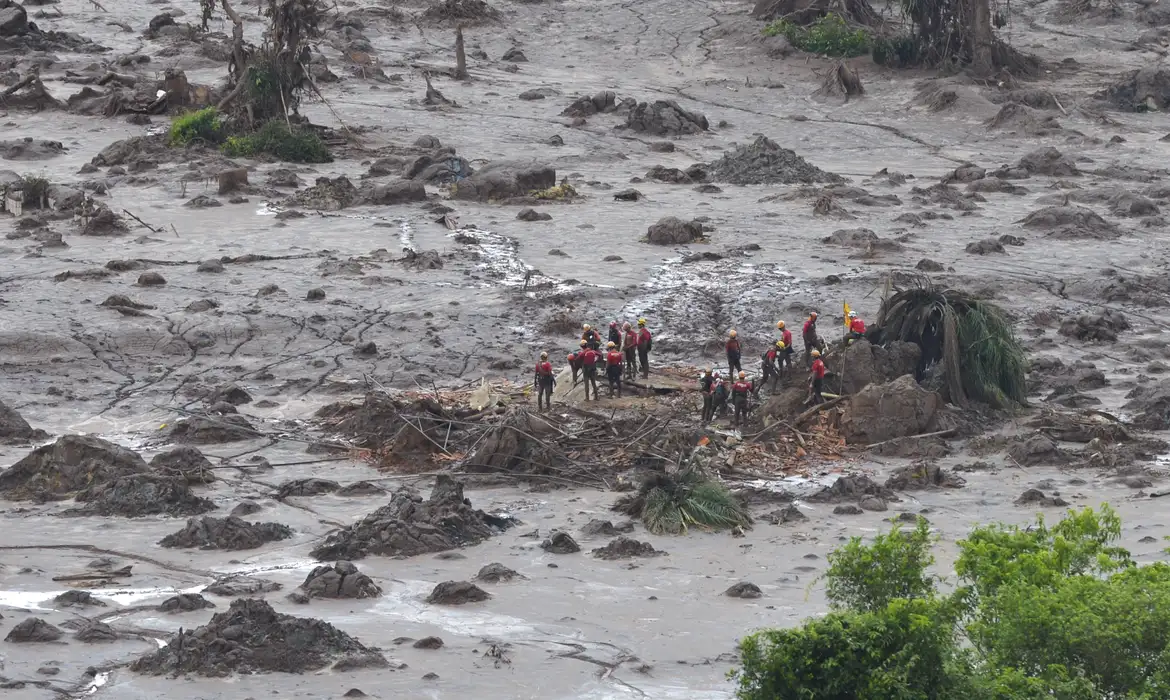 Caso Samarco: MPF e DPU cobram execução da condenação de R$ 47 bi -  (crédito: EBC)