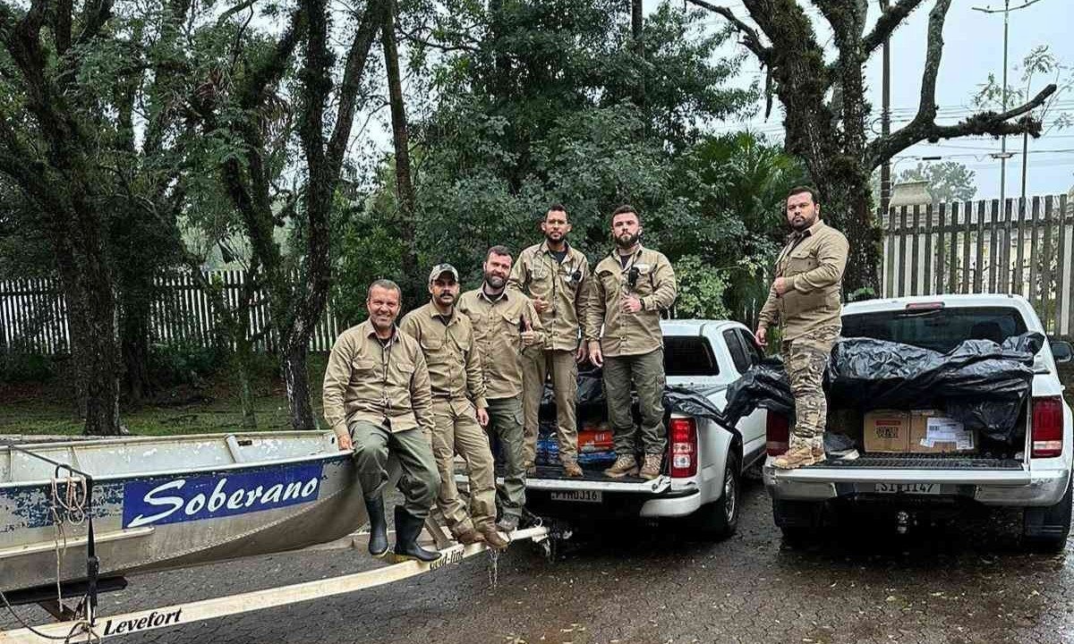 Uma equipe de mineiros retornou nesse domingo (19/5) a Belo Horizonte ap&oacute;s uma jornada intensa de resgates de animais no Rio Grande do Sul -  (crédito: Reprodu&ccedil;&atilde;o/Arquivo pessoal)