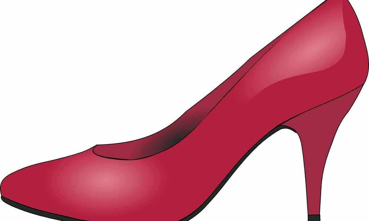 Sapatos são o eterno sonho de consumo das mulheres
 -  (crédito: Pixabay/reprodução)