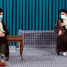 Aiatolá Khamenei anuncia cinco dias de luto pela morte do presidente Raisi - KHAMENEI.IR / AFP