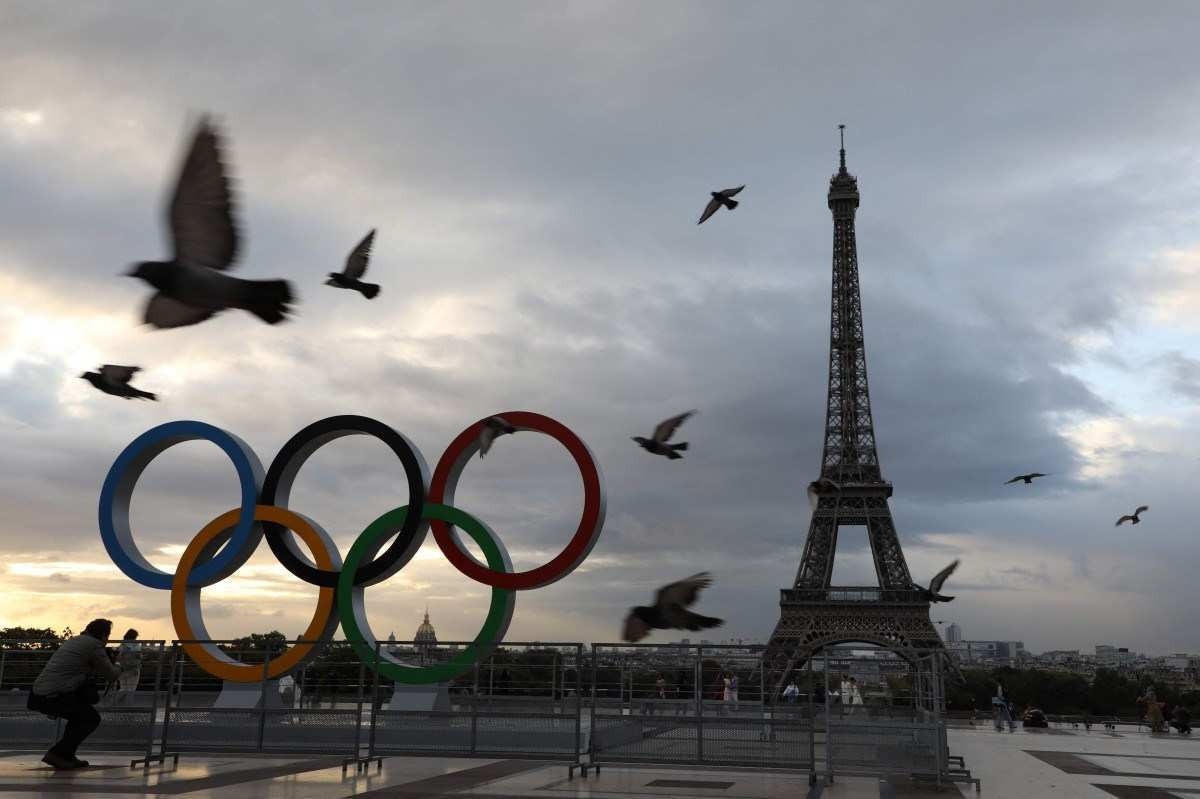 Paris 2024: A chama olímpica se acende na Cidade Luz