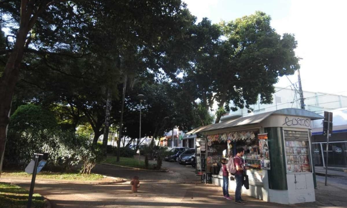 Os disparos aconteceram menos de 400 metros de distância do 16º Batalhão de Polícia Militar -  (crédito: Alexandre Guzanshe/EM/D.A Press)